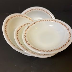 Pyrex Bowls